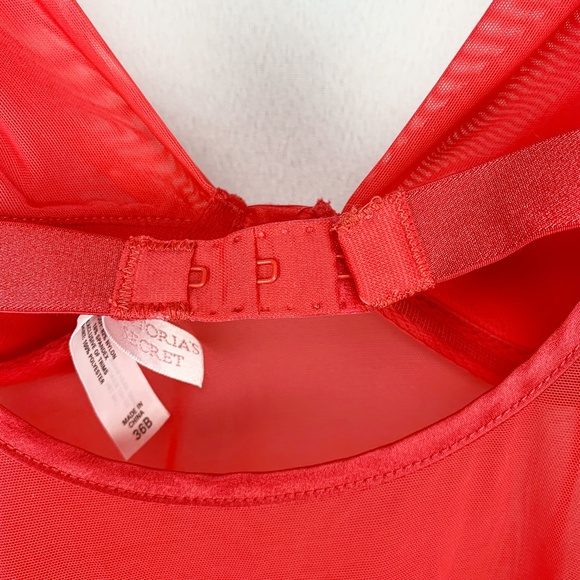VICTORIAS SECRET Sheer Embroidered Bra Sli… - Picture 6 of 8